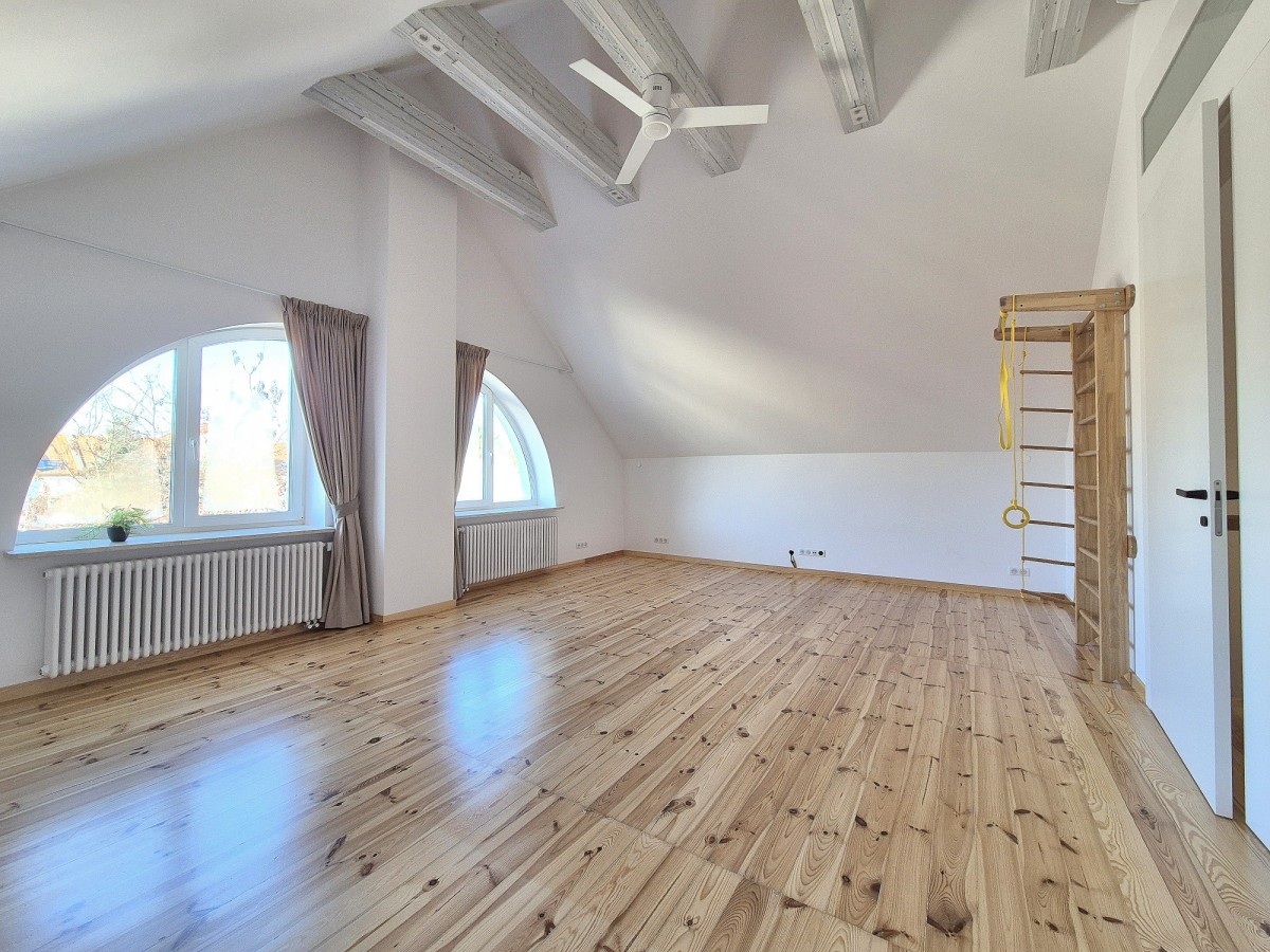 Warszawa · ul. Królowej Marysieńki — 16