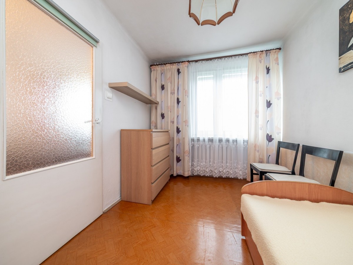 Warszawa · ul. Śniardwy — 5