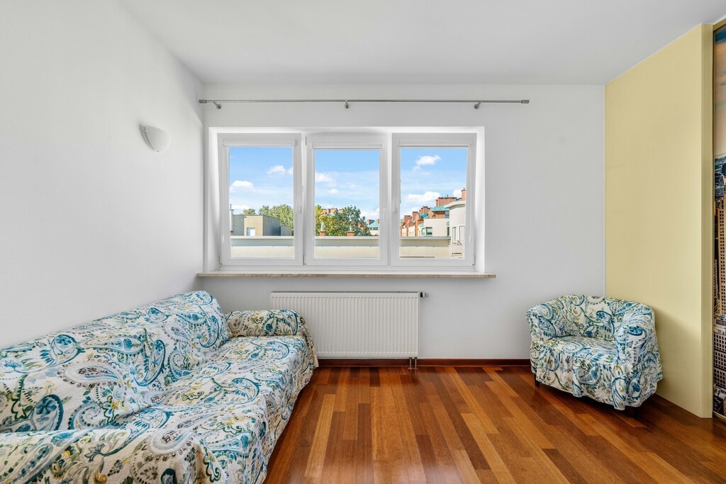 Warszawa · al. Aleja Komisji Edukacji Narodowej — 24