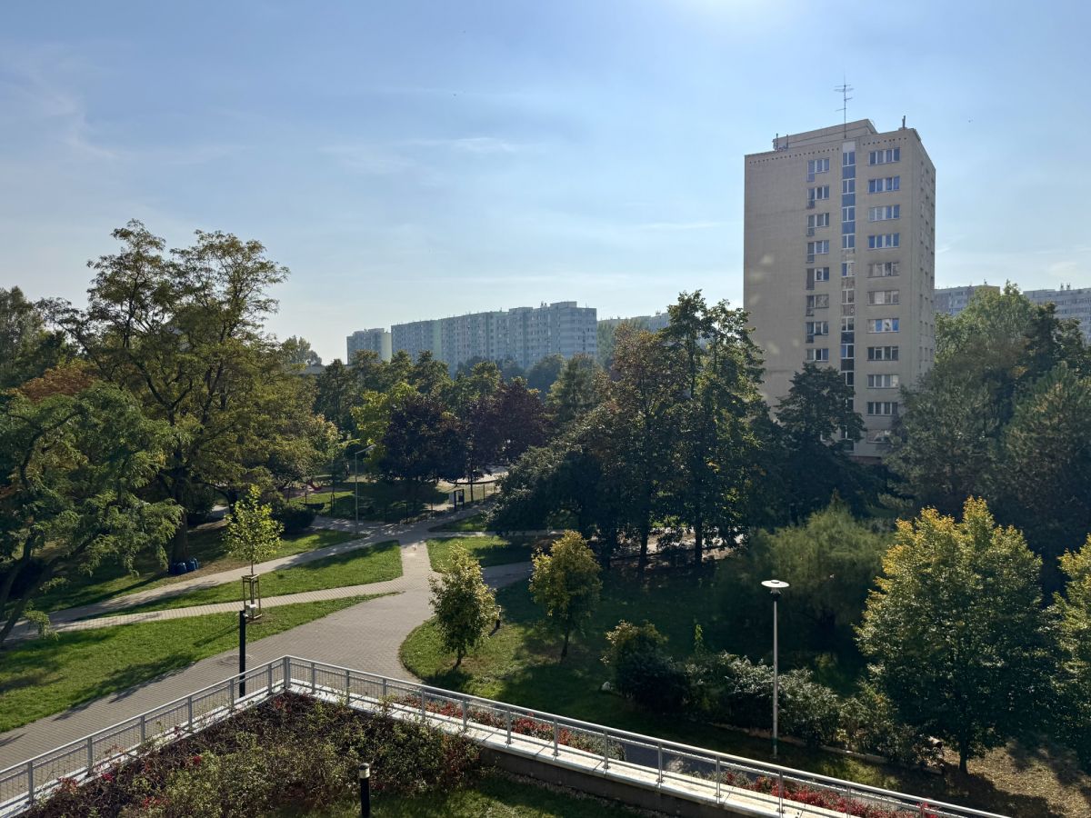 Warszawa · ul. Egejska — 19
