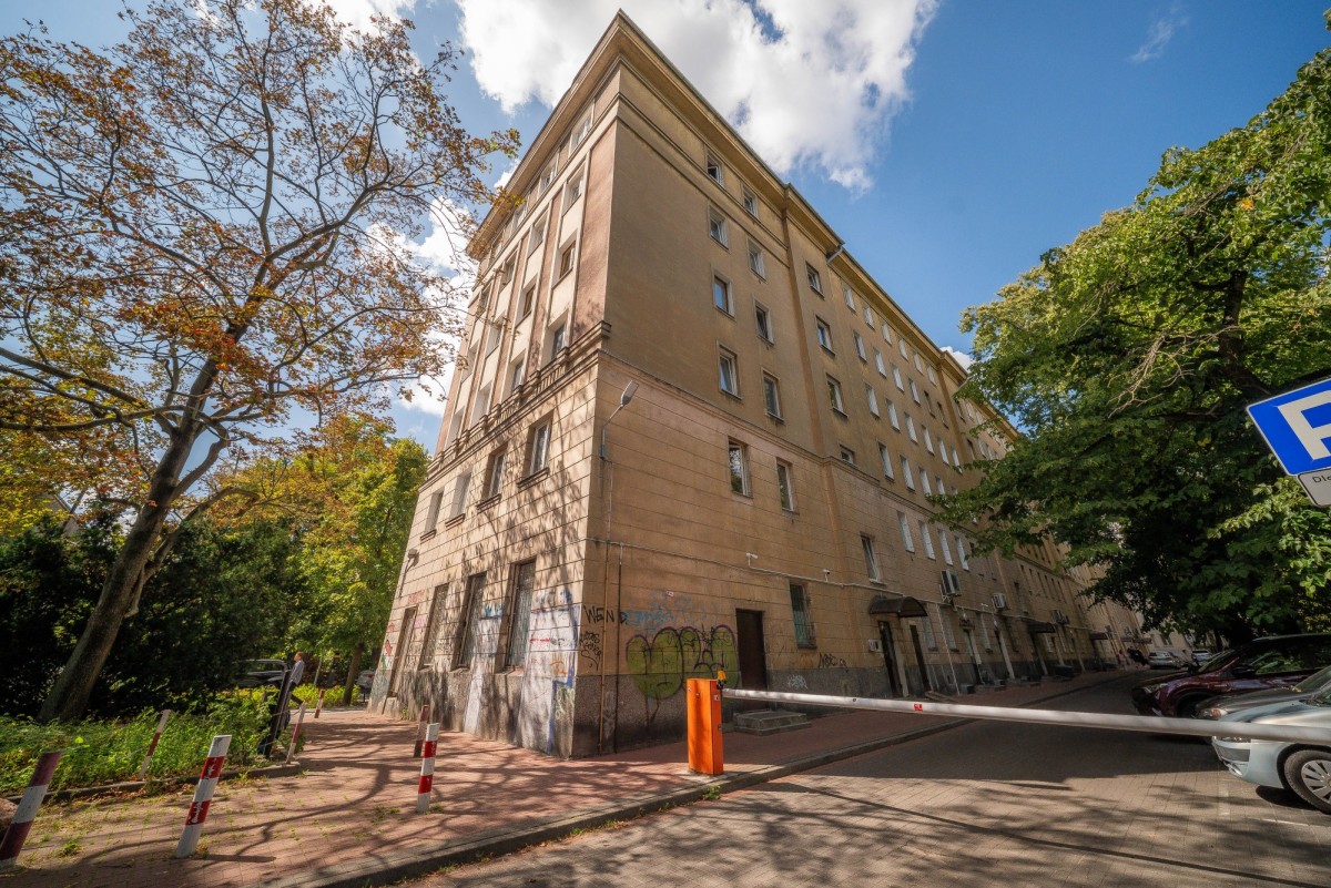 Warszawa · ul. Polna — 30
