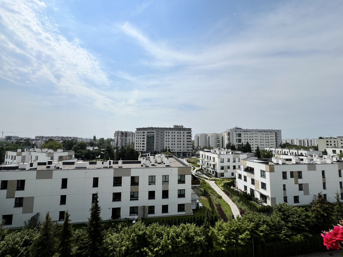 Warszawa · ul. Zadumana — 19