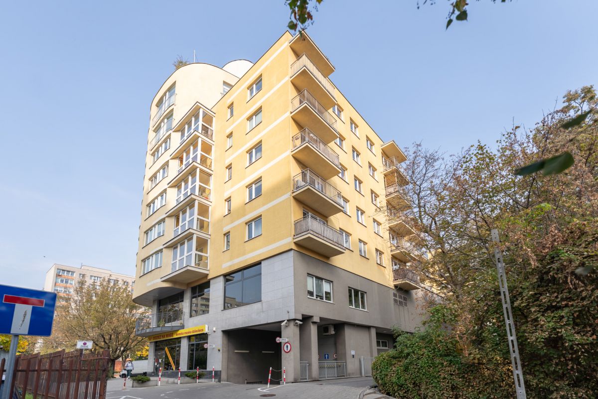 Warszawa · ul. Puławska — 19