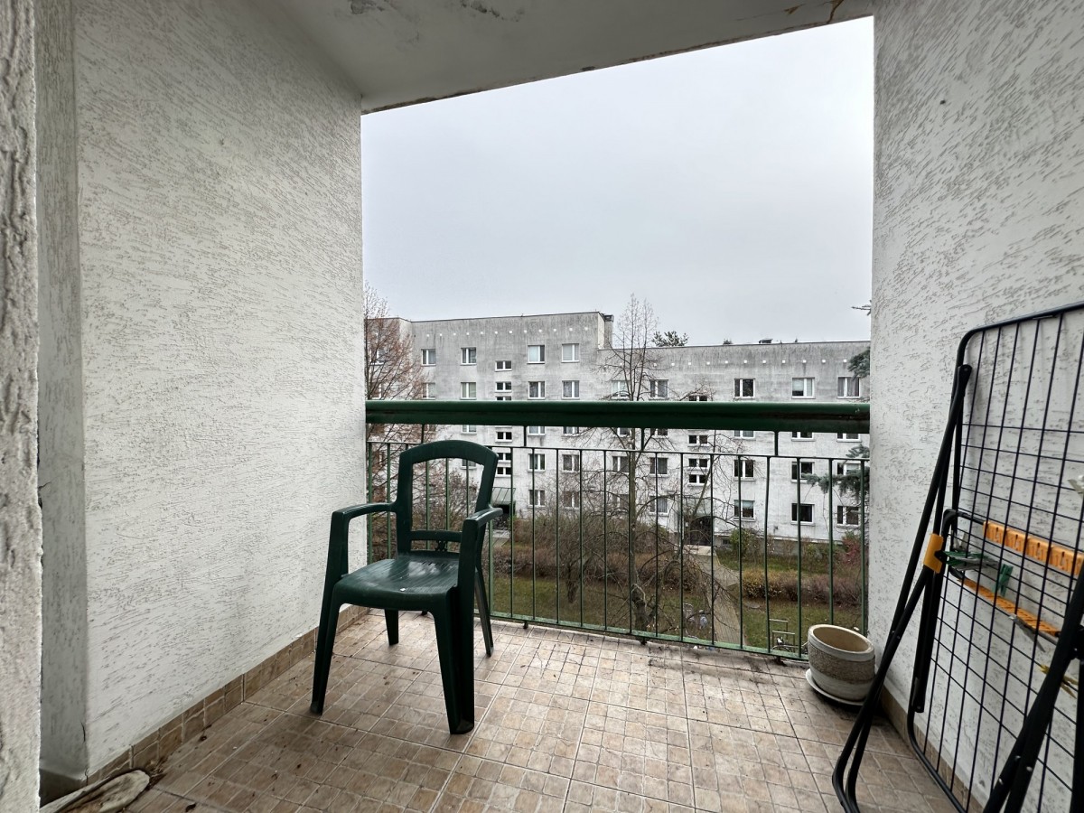 Warszawa · ul. Stanisława Kazury — 3