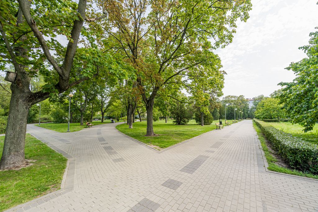 Warszawa · ul. Stanisława Żółkiewskiego — 14