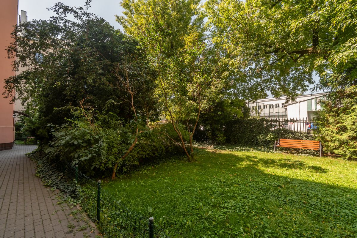 Warszawa · al. Aleja Niepodległości — 14