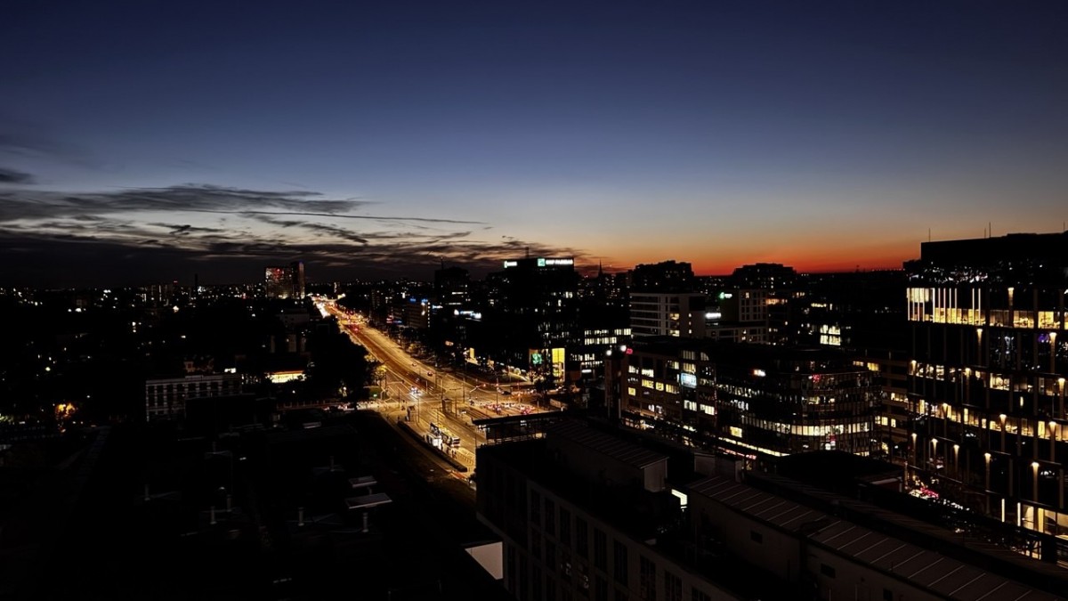 Warszawa · ul. Prosta — 13