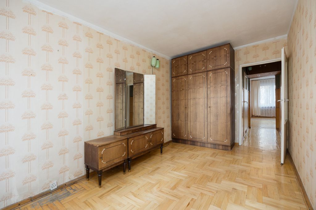 Warszawa · ul. Niegocińska — 6