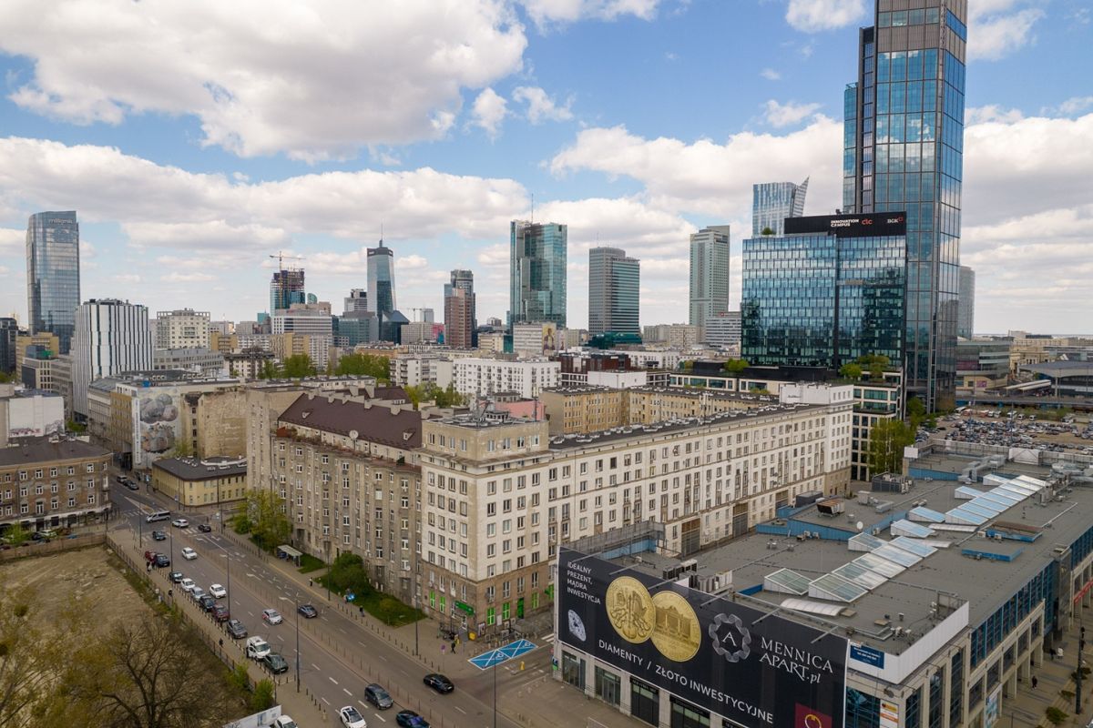 Warszawa · ul. Chmielna — 21