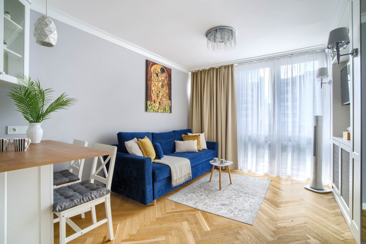 Warszawa · al. Aleja Jana Pawła II — 2