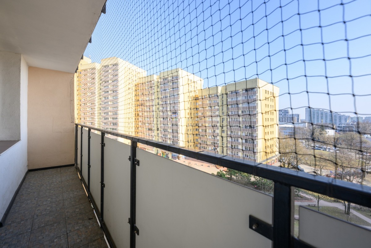 Warszawa · ul. Igańska — 12