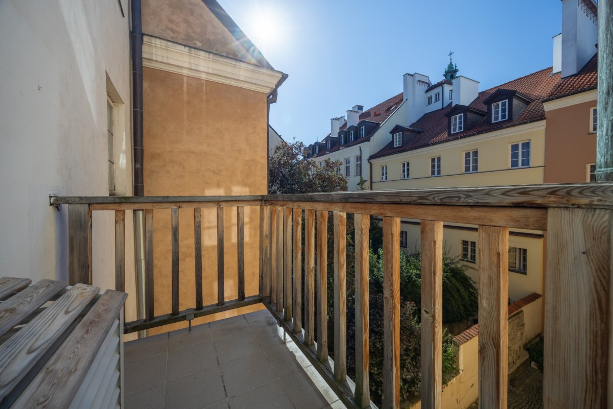 Warszawa · ul. Brzozowa — 14