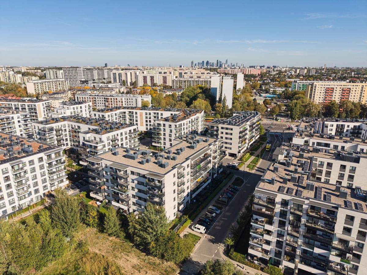 Warszawa · ul. Lazurowa — 20