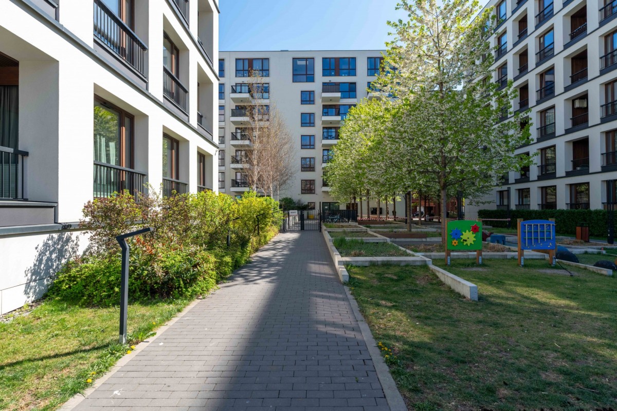 Warszawa · ul. Krochmalna — 17