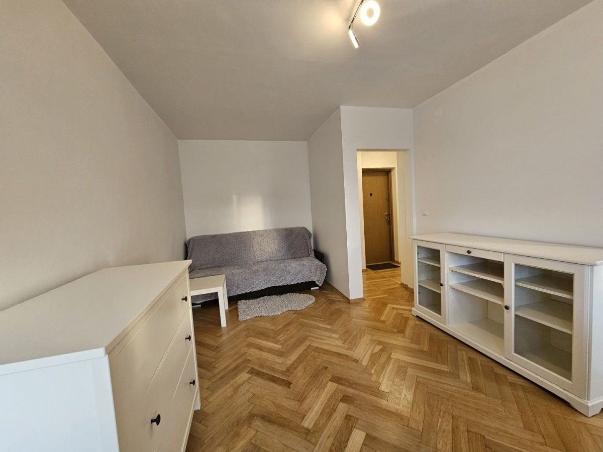 Warszawa · ul. Antoniego Magiera — 7