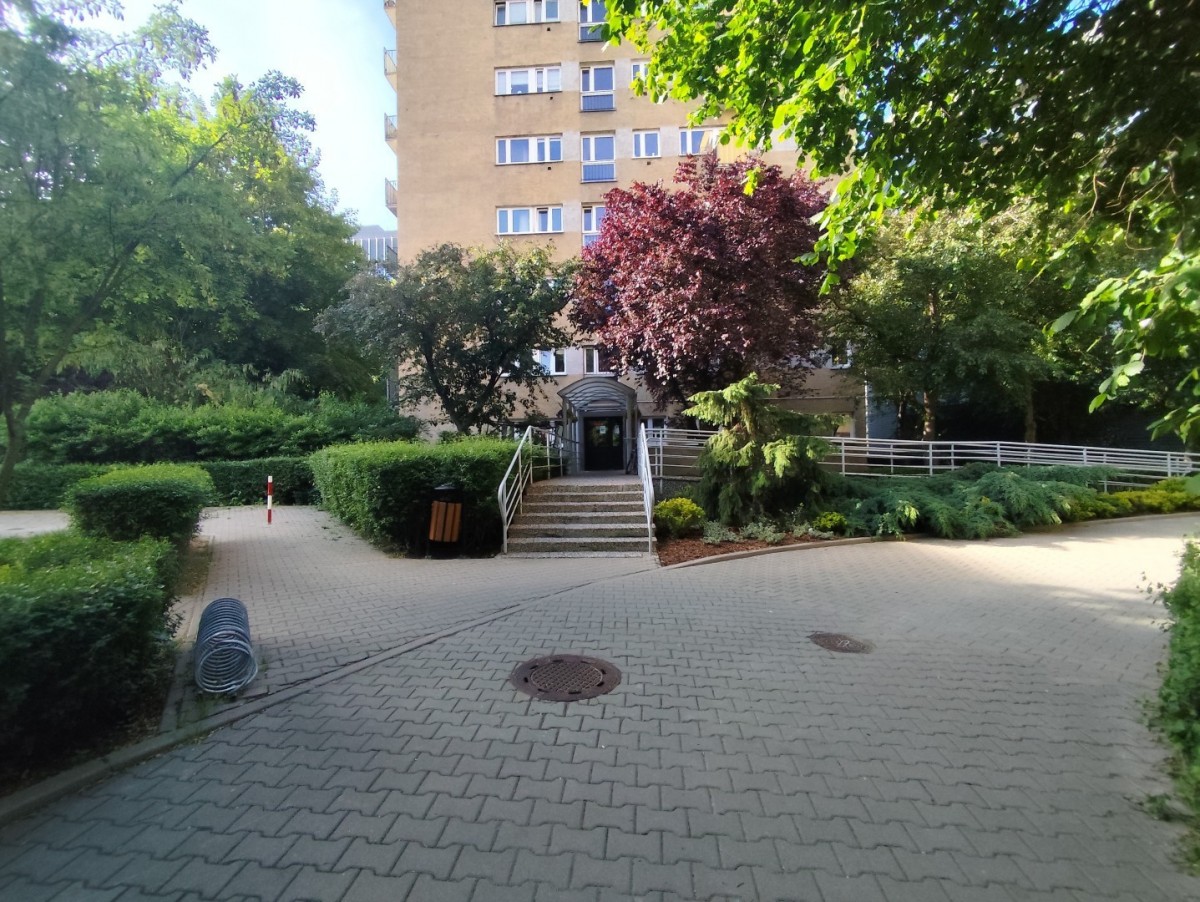 Warszawa · ul. Wolska — 14