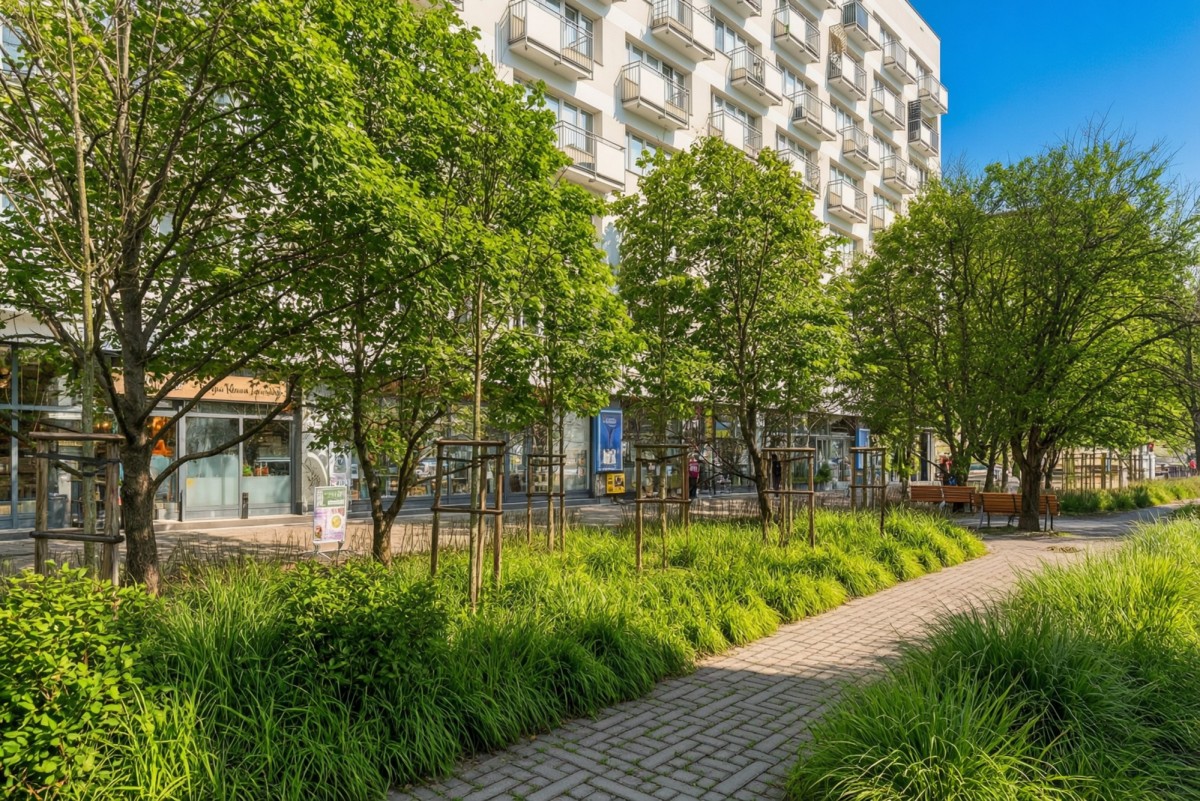 Warszawa · ul. Krucza — 10
