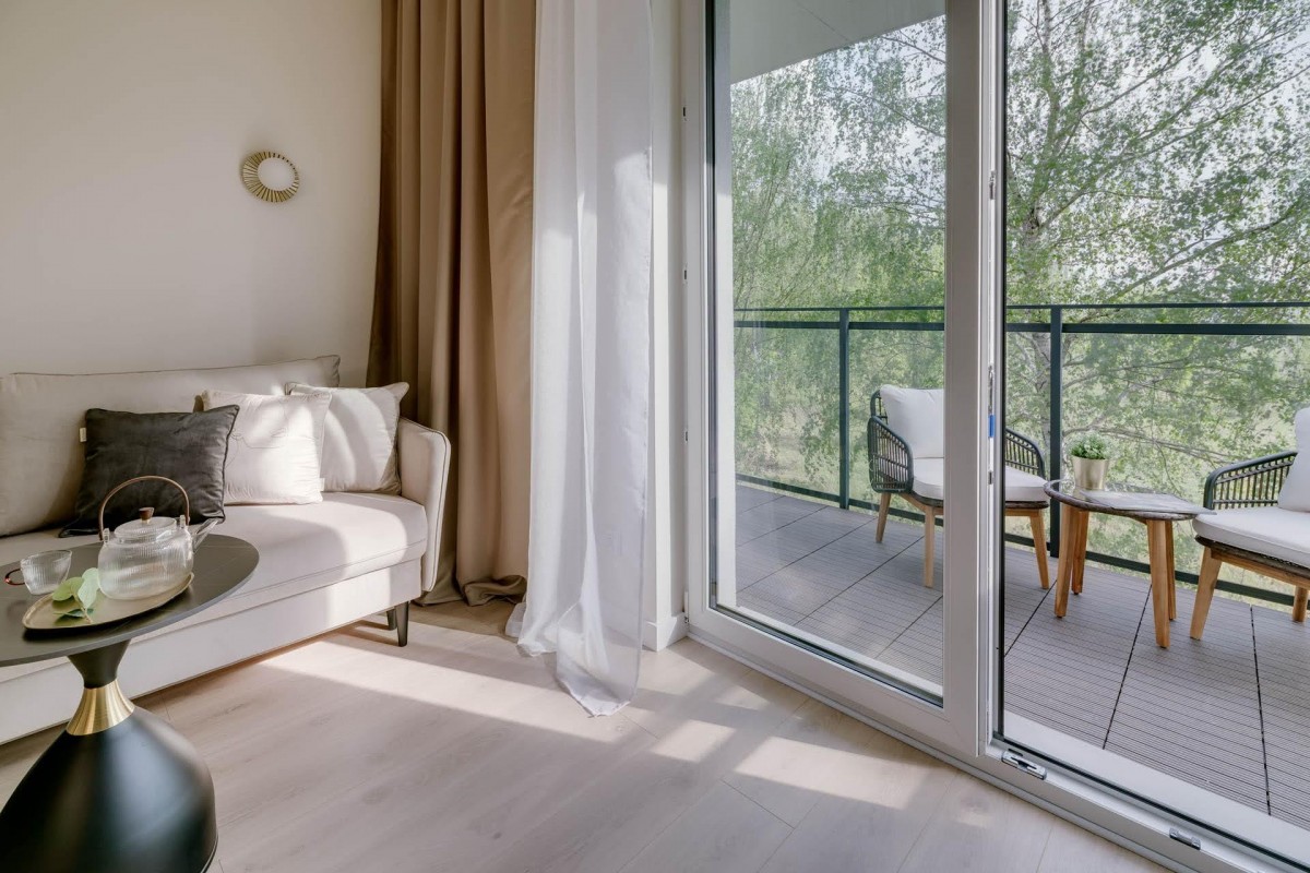 Warszawa · ul. Jutrzenki — 3