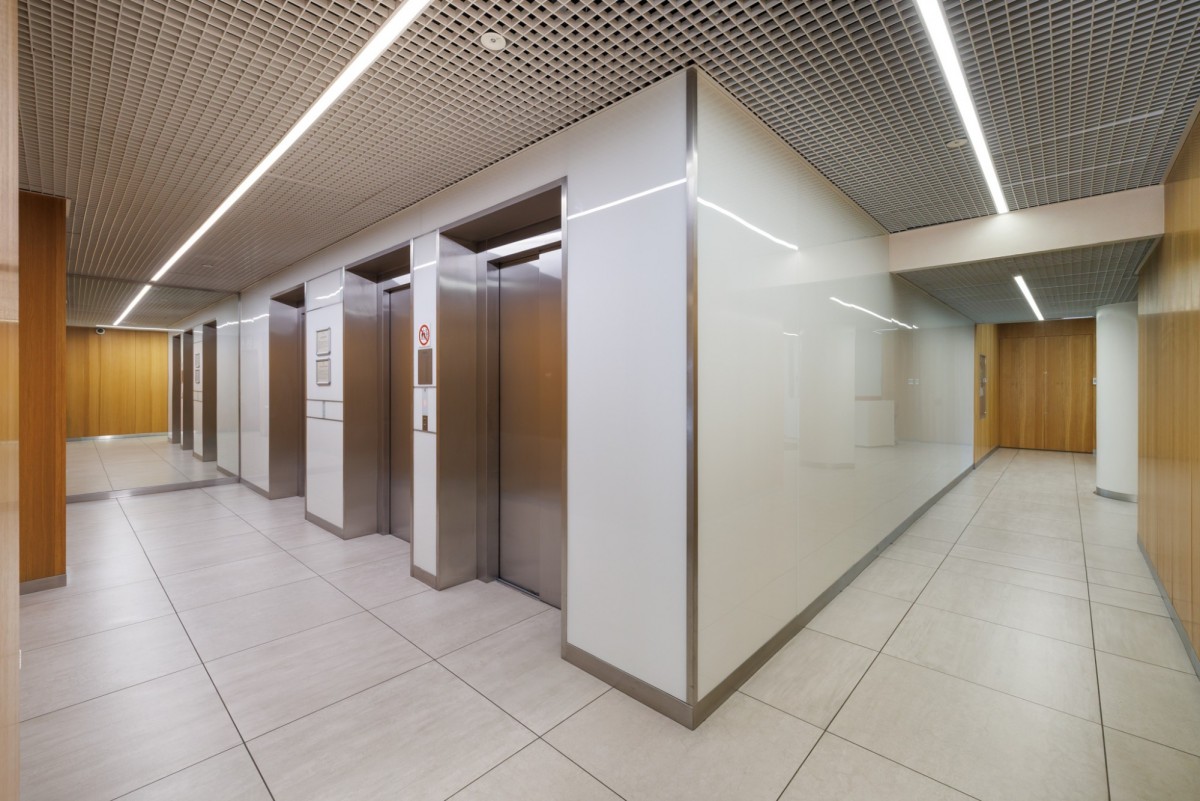 Warszawa · ul. Grochowska — 10