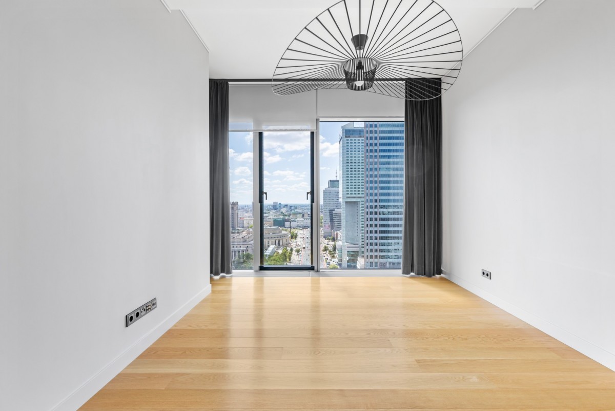 Warszawa · ul. Twarda — 13