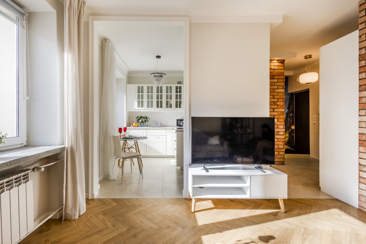Warszawa · ul. Orla — 4