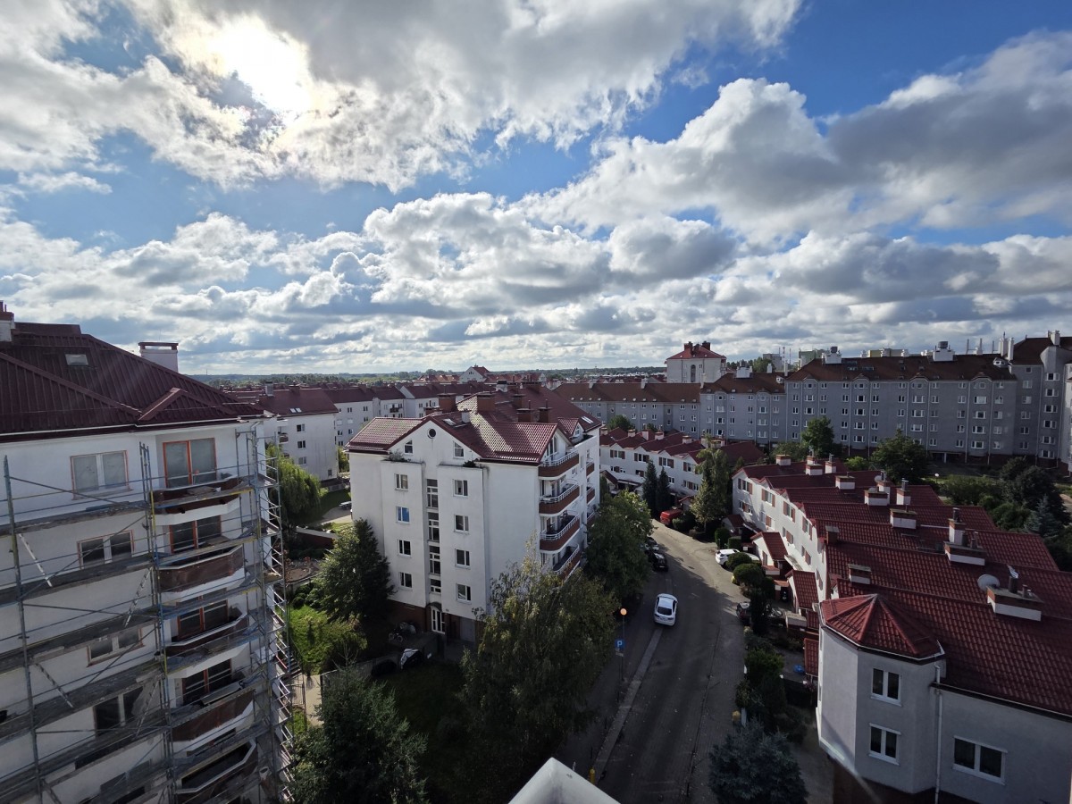 Warszawa · ul. Jana Nowaka-Jeziorańskiego — 2