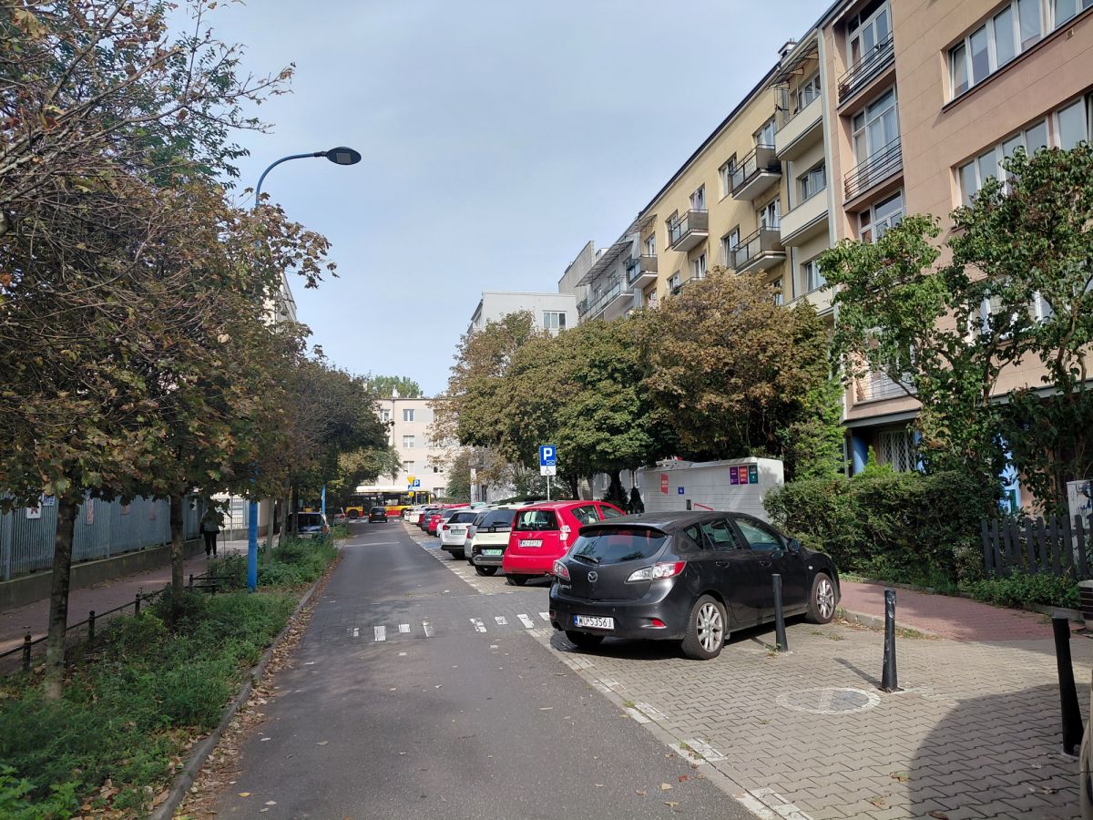 Warszawa · ul. Radomska — 2