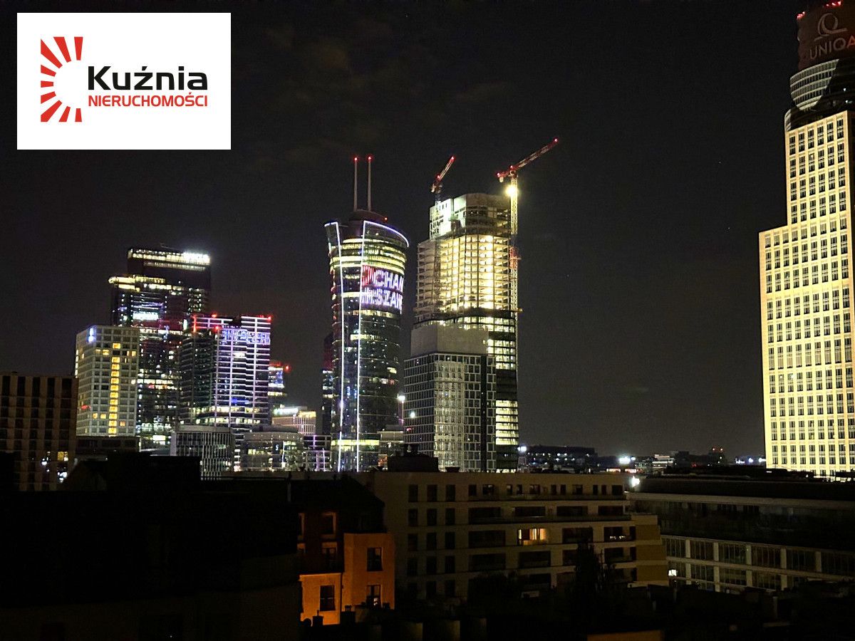Warszawa · al. Aleja Solidarności — 6