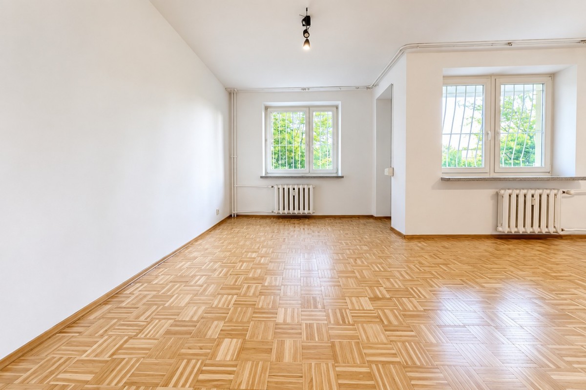 Warszawa · ul. Zapustna — 3