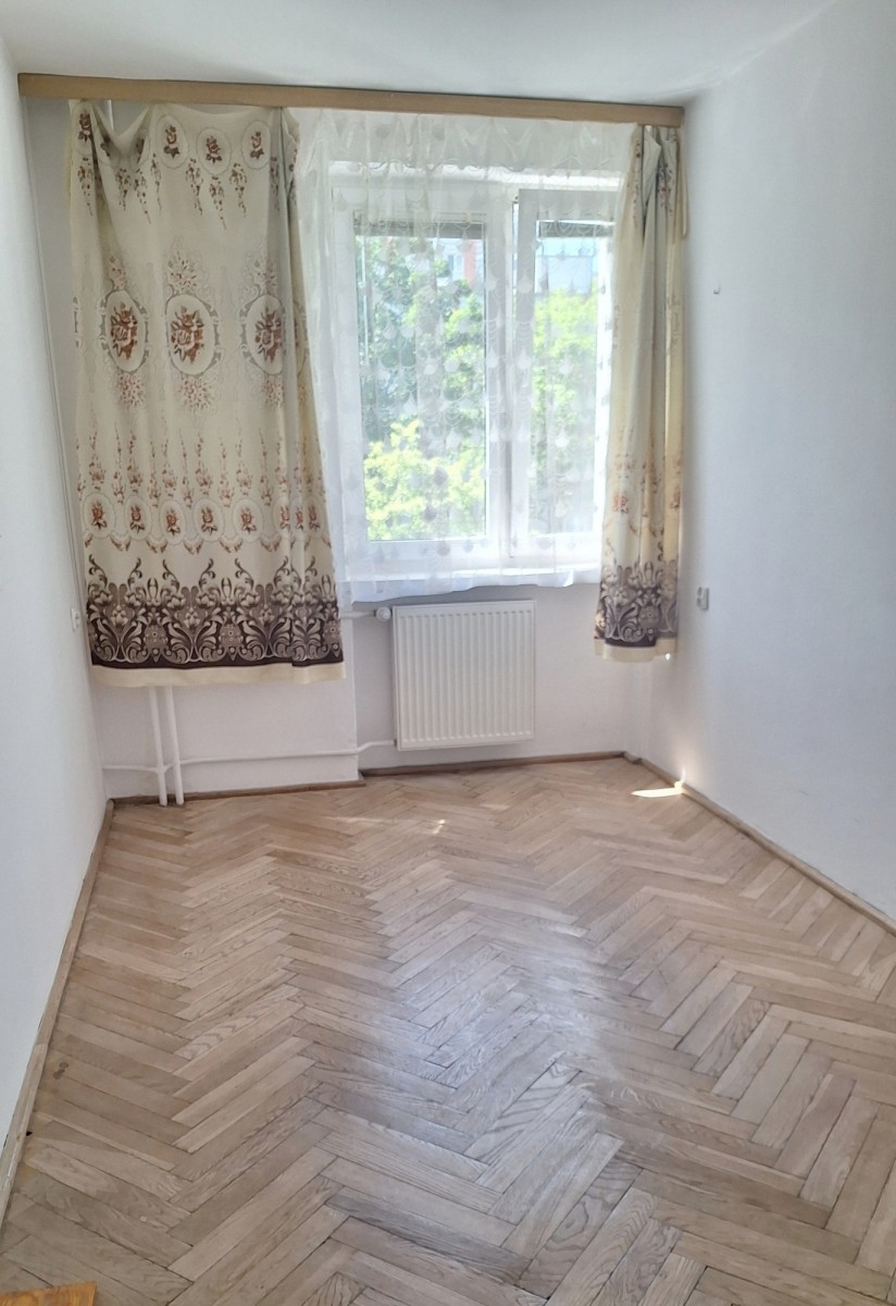 Warszawa · al. Aleja Niepodległości — 10