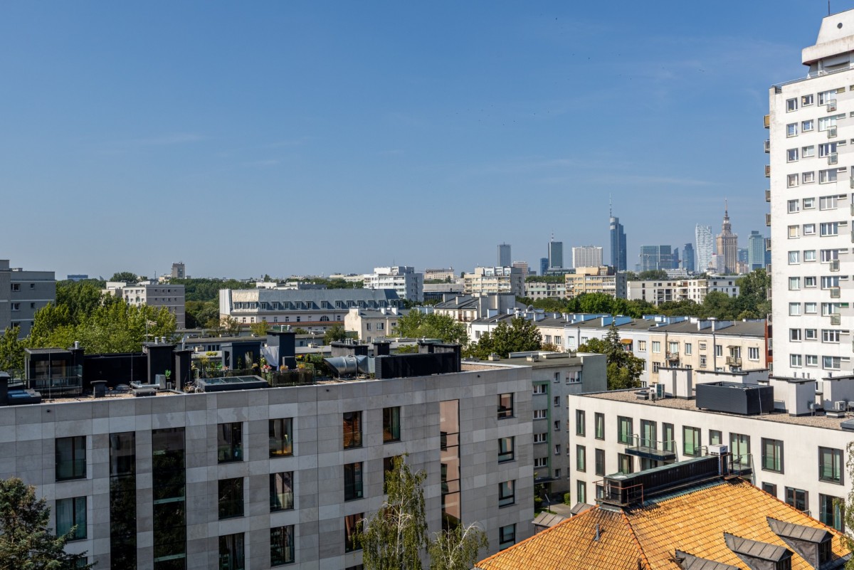 Warszawa · Śródmieście — 13