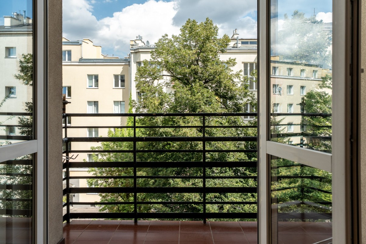 Warszawa — 8