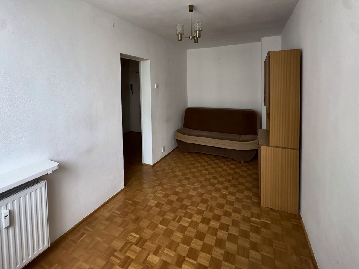 Warszawa · ul. Kobielska — 3