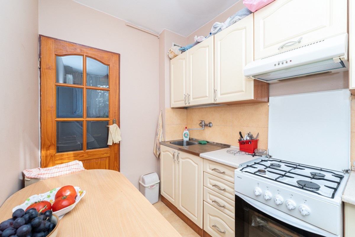 Warszawa · ul. Krasiczyńska — 8