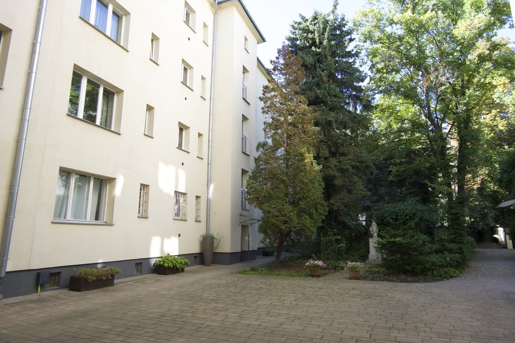 Warszawa · ul. Kaliska — 14