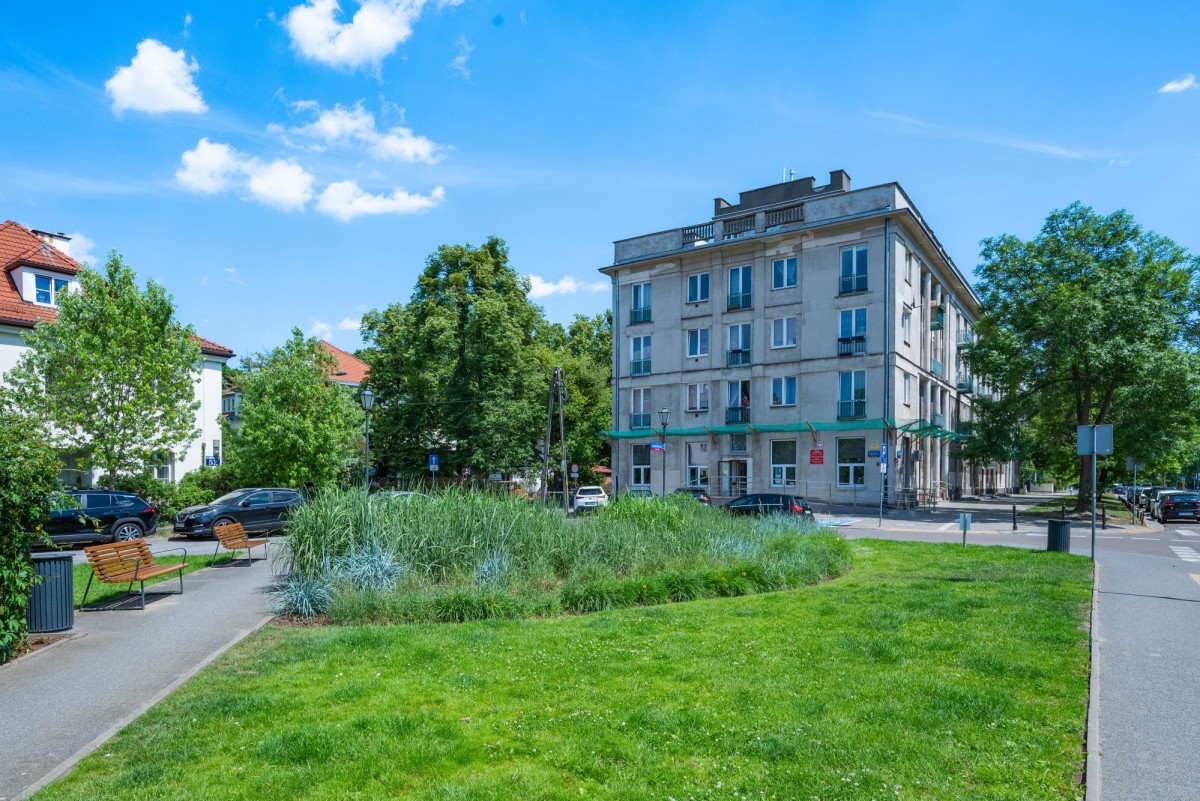 Warszawa · al. Aleja Zjednoczenia — 4