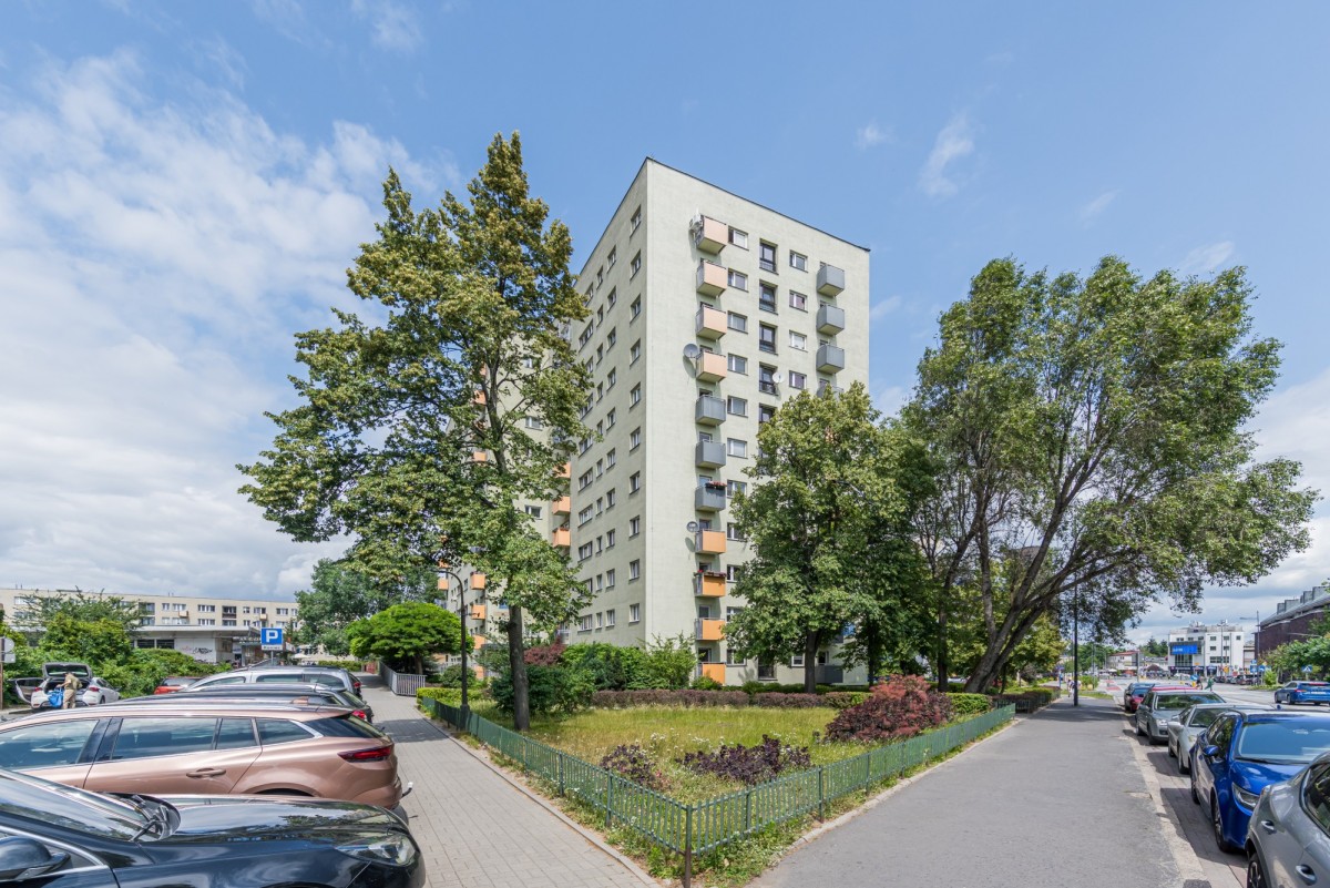 Warszawa · ul. Konstancińska — 11