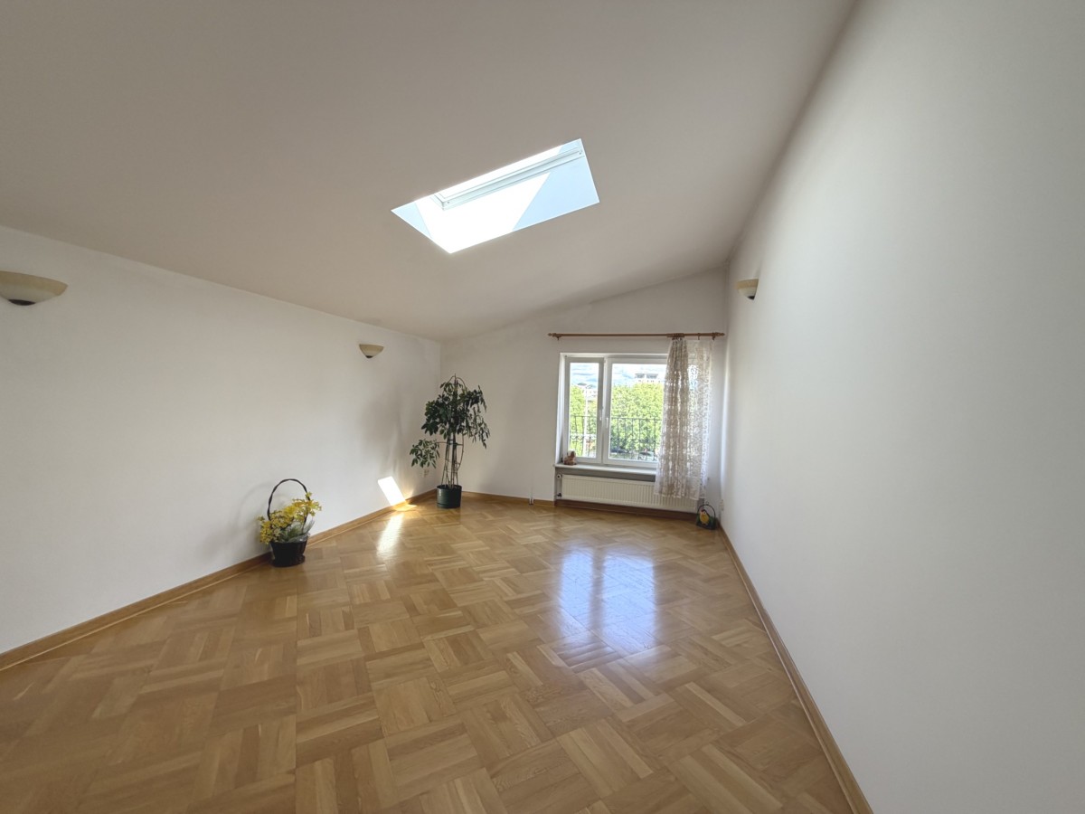 Warszawa · ul. Rolna — 13