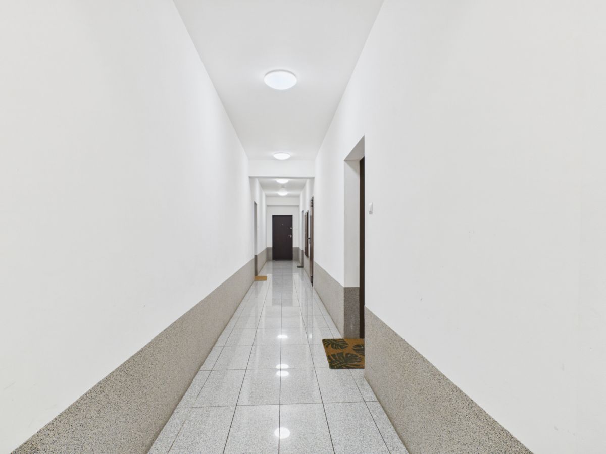 Warszawa — 21