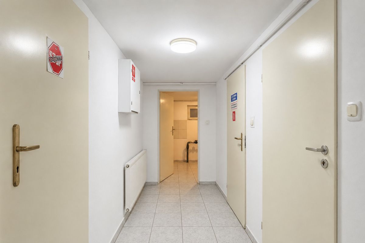 Warszawa — 25