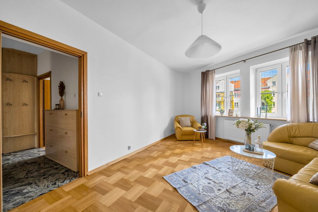 Warszawa · ul. Małej Łąki — 2