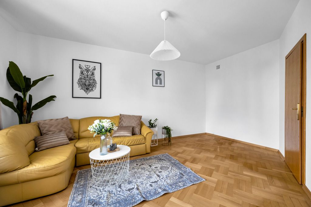 Warszawa · ul. Małej Łąki — 3