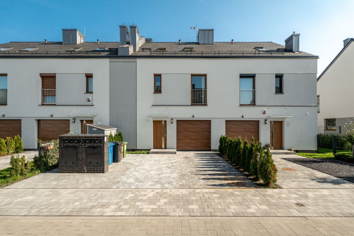 Warszawa · ul. Harmonii — 21