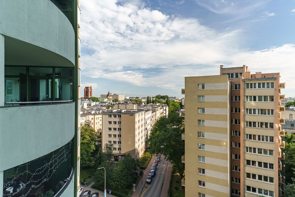Warszawa · ul. Juliana Ursyna Niemcewicza — 20