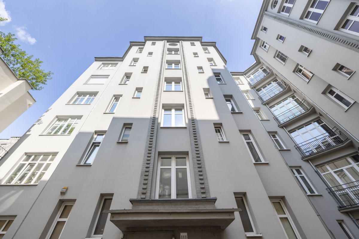 Warszawa · ul. Willowa — 13