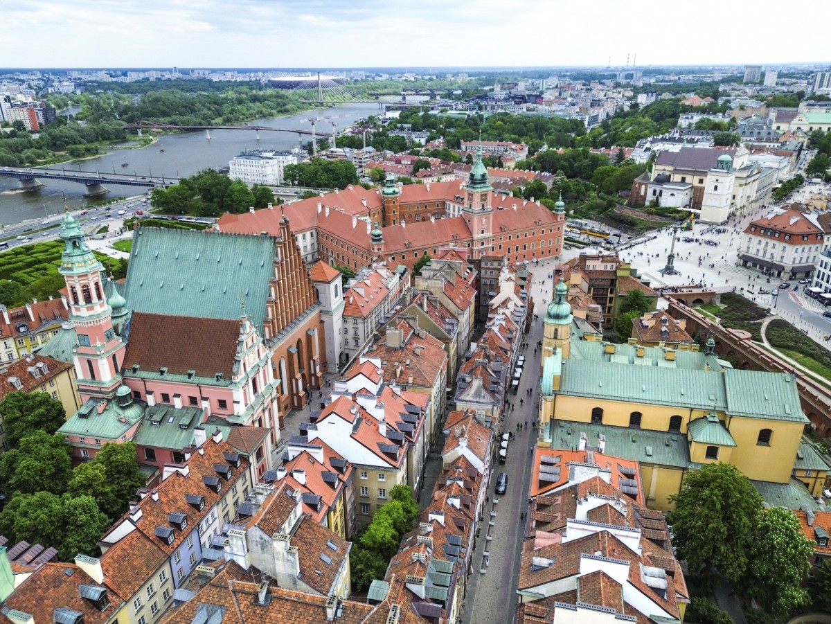 Warszawa · ul. Świętojańska — 21