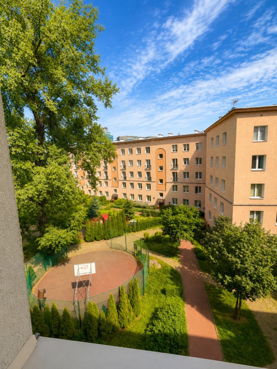 Warszawa · ul. Kopińska — 4