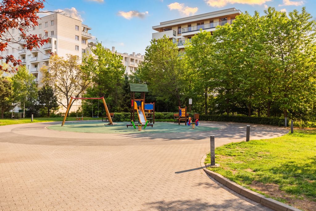 Warszawa · ul. Józefa Sowińskiego — 16