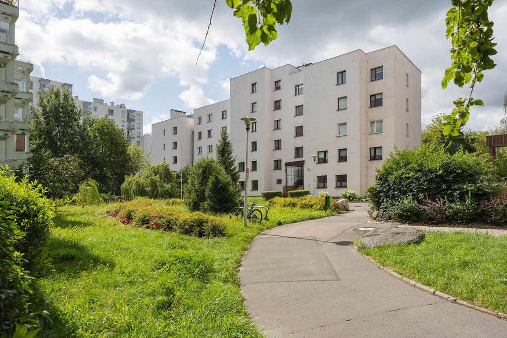 Warszawa · ul. Powązkowska — 16