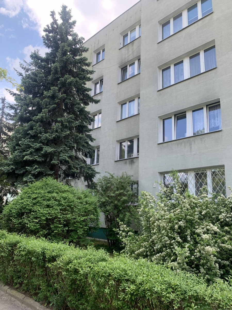 Warszawa · ul. Egejska — 10